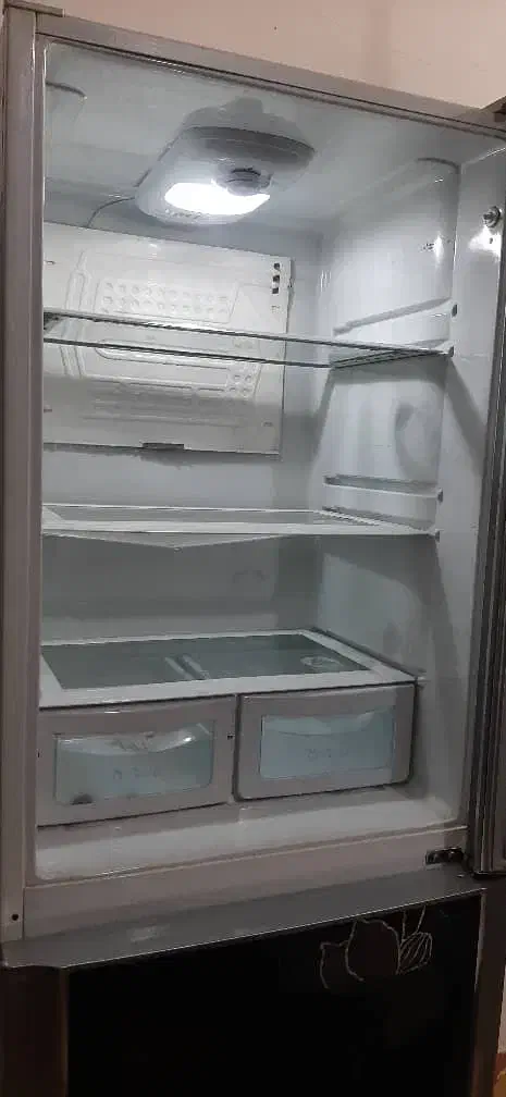 یخچال|یخچال و فریزر|بروجرد, |دیوار