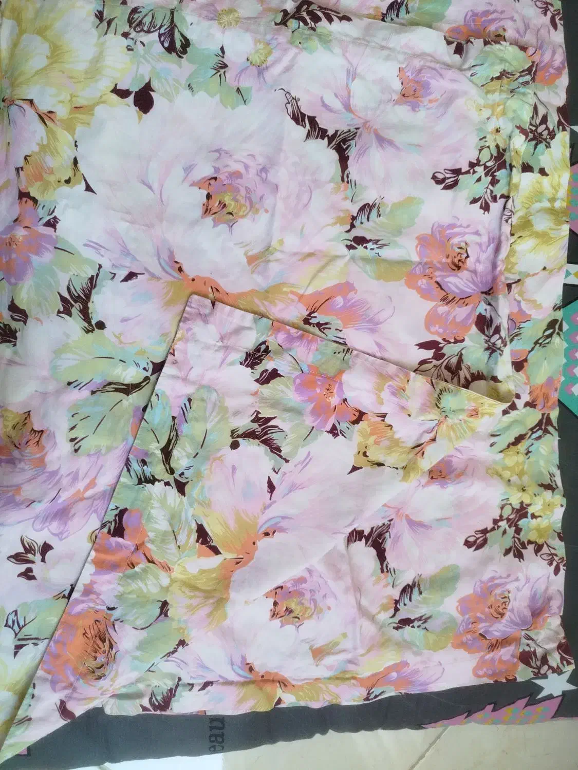 دشک روبالشی|رختخواب، بالش، پتو|ارومیه, |دیوار