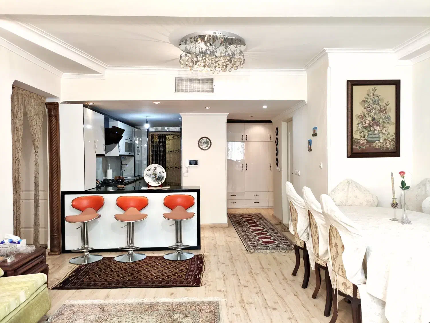 صندلی گردان open|صندلی و نیمکت|دماوند, دماوند|دیوار