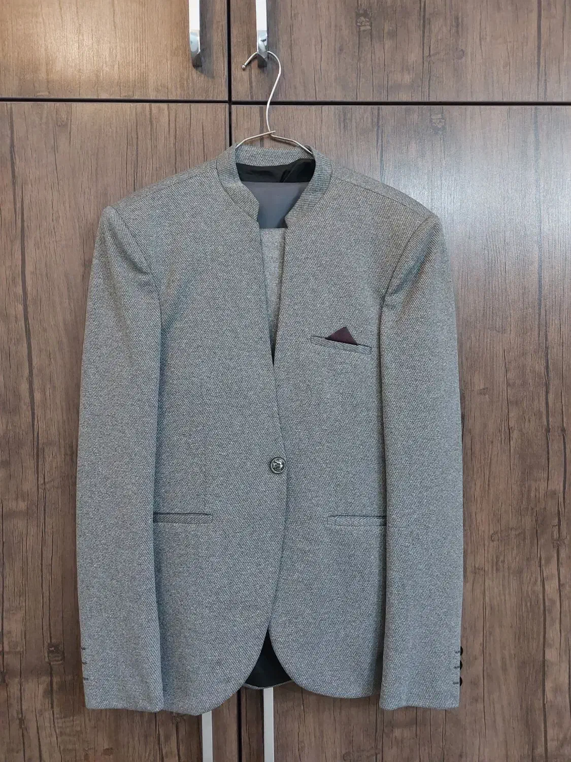 کت وشلوارمردانه|لباس|اصفهان, قهجاورستان|دیوار