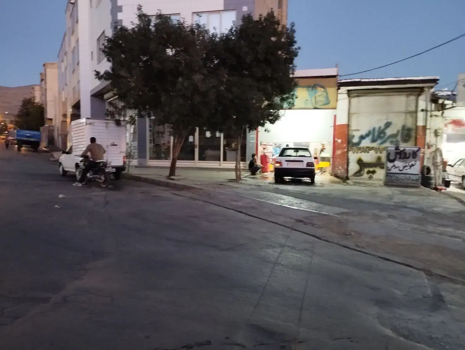 اجاره مغازه بالاتر از پمب بنزین بکایی|اجارهٔ مغازه و غرفه|اسدآباد, |دیوار