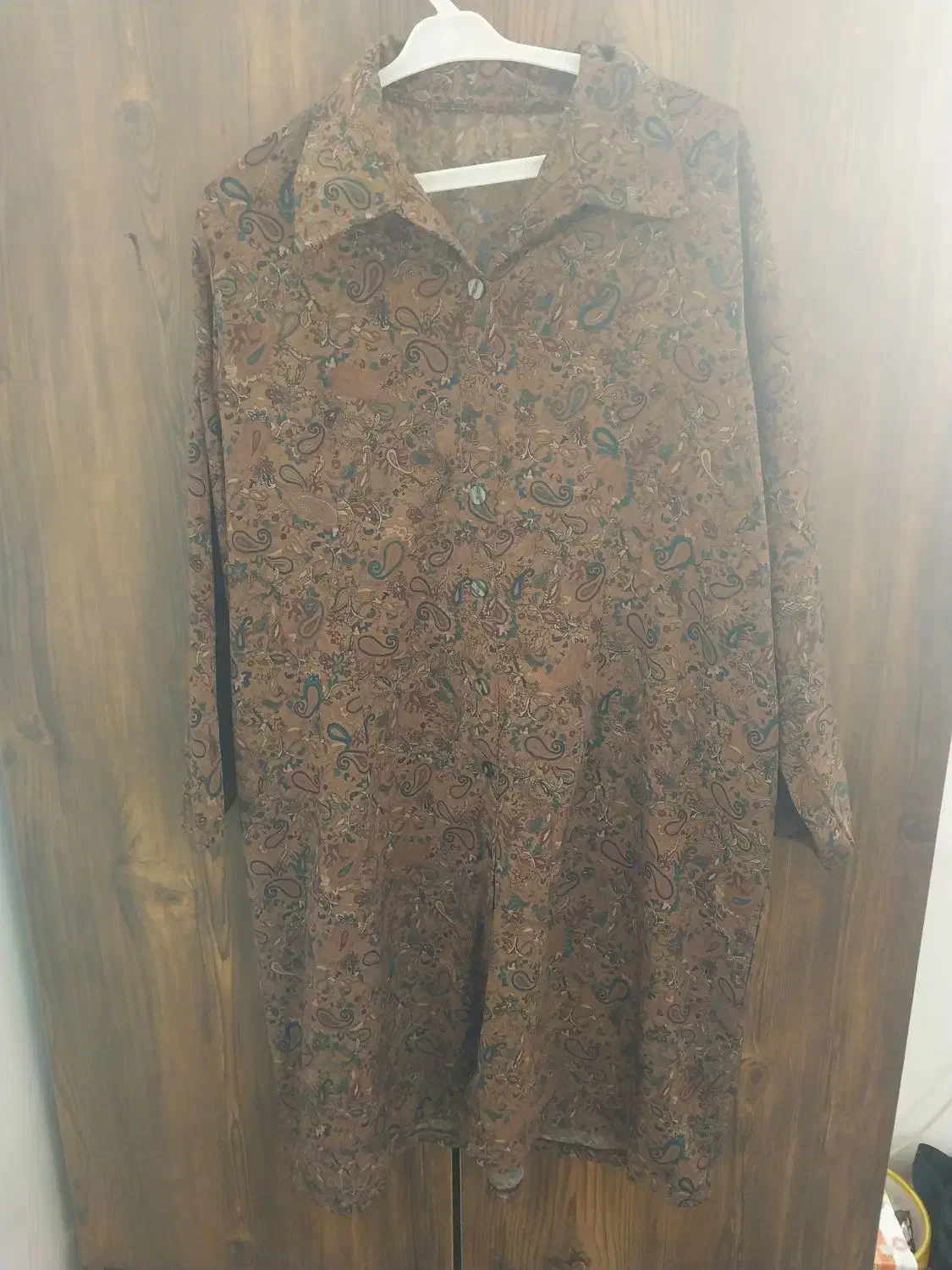 لباس|لباس|خمین, |دیوار