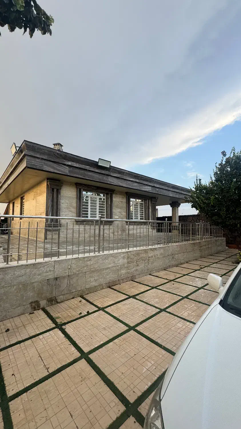 ویلا استخر ابگرم جکوزی|اجارهٔ کوتاهمدت ویلا و باغ|شیراز, قلات|دیوار