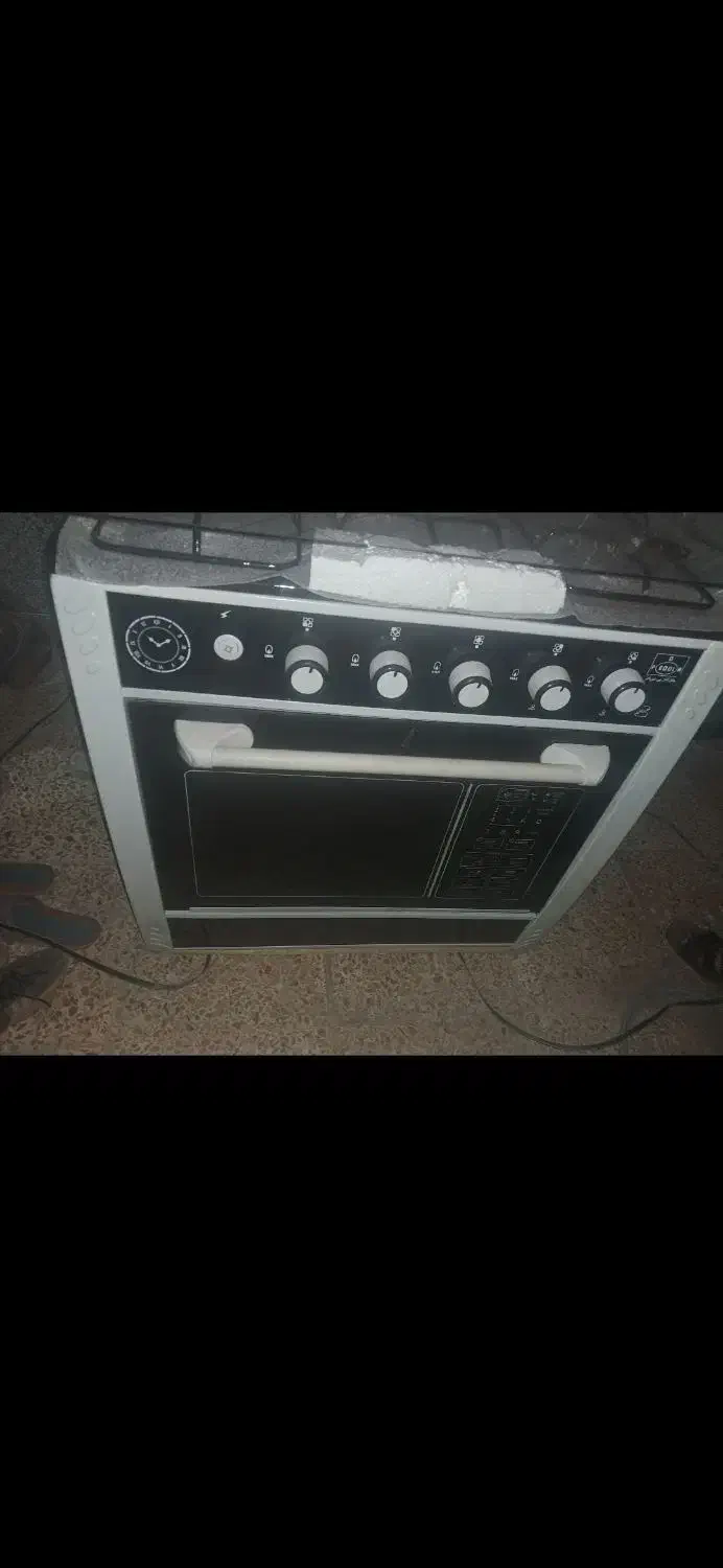 گاز پنج شعله طرح فر|اجاق گاز و لوازم برقی پخت‌وپز|شیراز, شریف‌آباد|دیوار