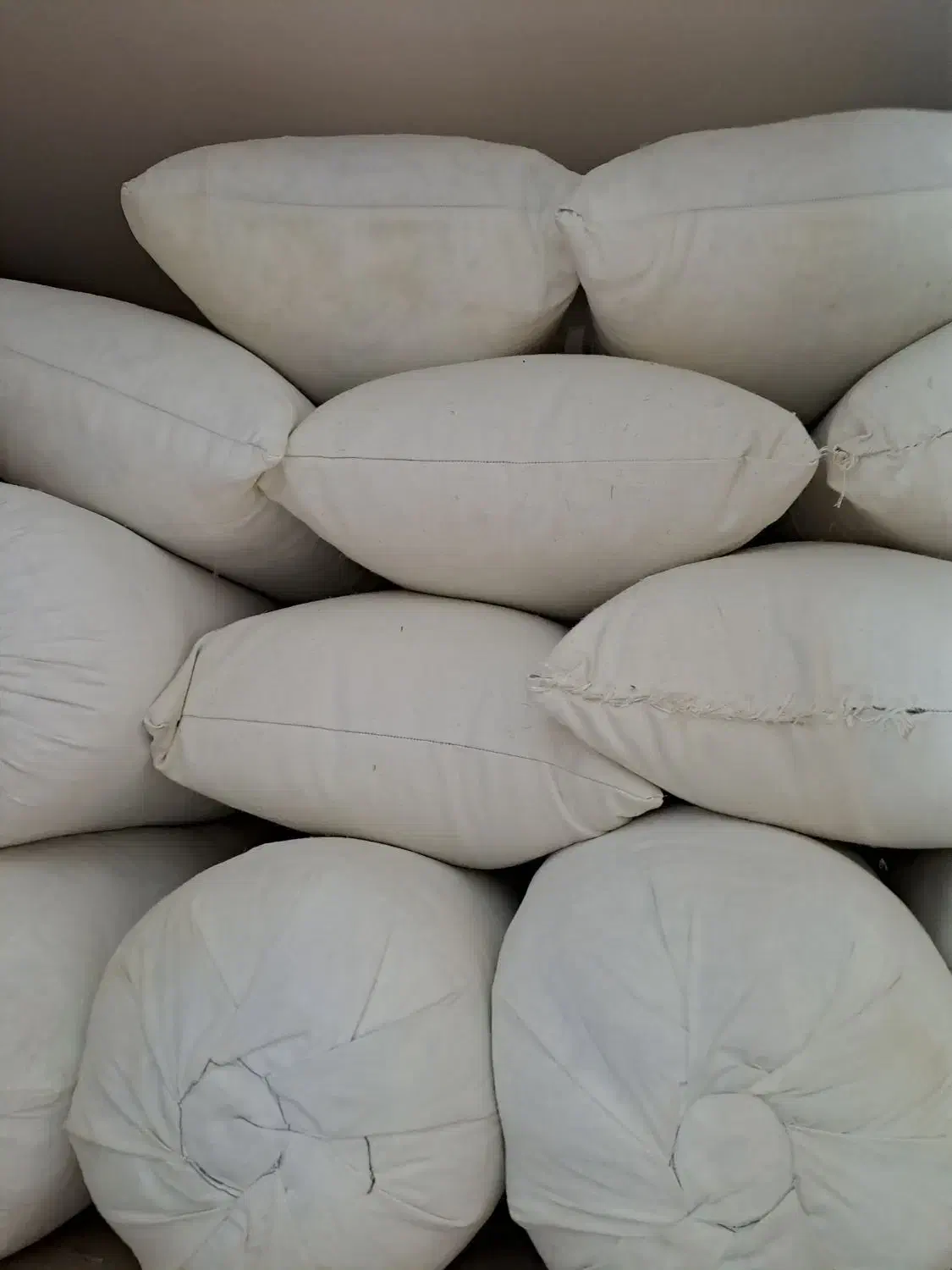 بالشت و پشتی پری|رختخواب، بالش، پتو|یاسوج, |دیوار