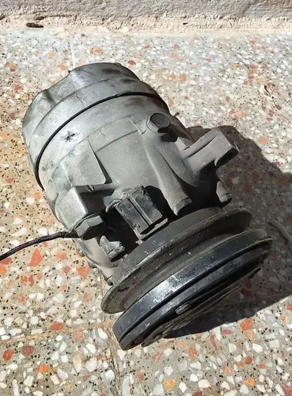 کمپرسور کولر پراید و موتور برف پاکن|قطعات یدکی و لوازم جانبی|قائن, |دیوار