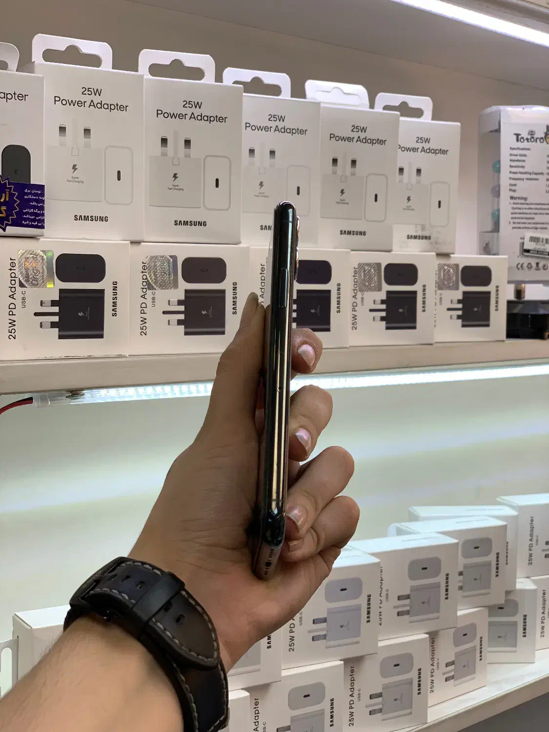 11pro|موبایل|گرگان, |دیوار