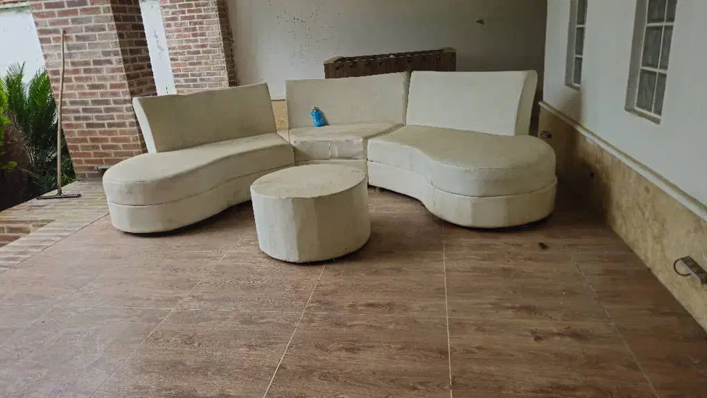 مبل گرد با میز وسط|مبلمان خانگی و میز عسلی|بابلسر, |دیوار