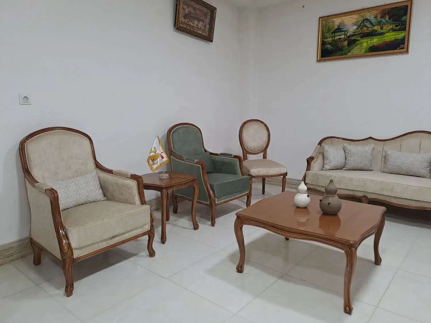 تنوع سبک فرانسوی|مبلمان خانگی و میز عسلی|بوکان, |دیوار