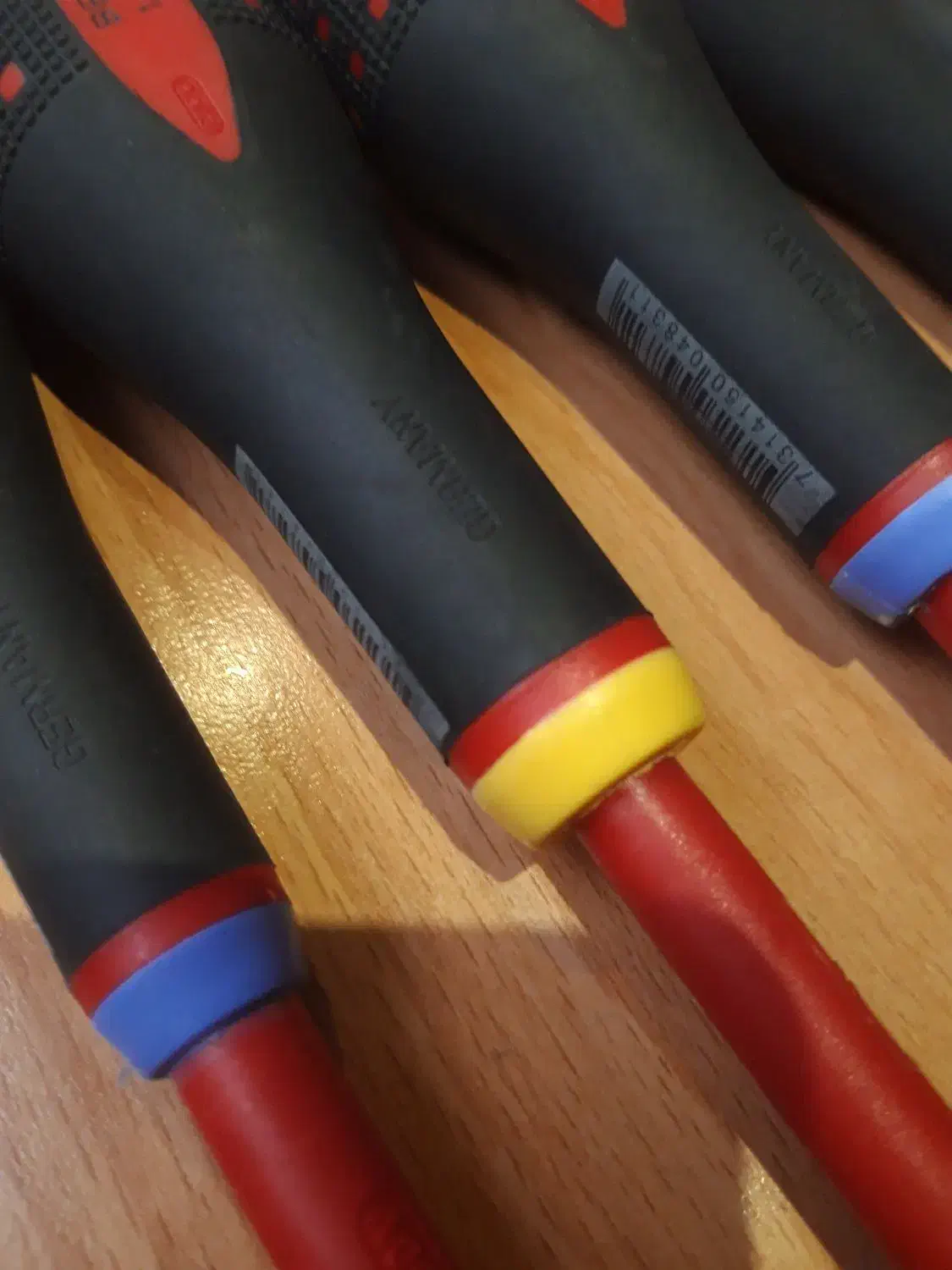 پیچ گوشتی عایق آلمانی سندویک بلزر|ابزارآلات|تهران, ستارخان|دیوار