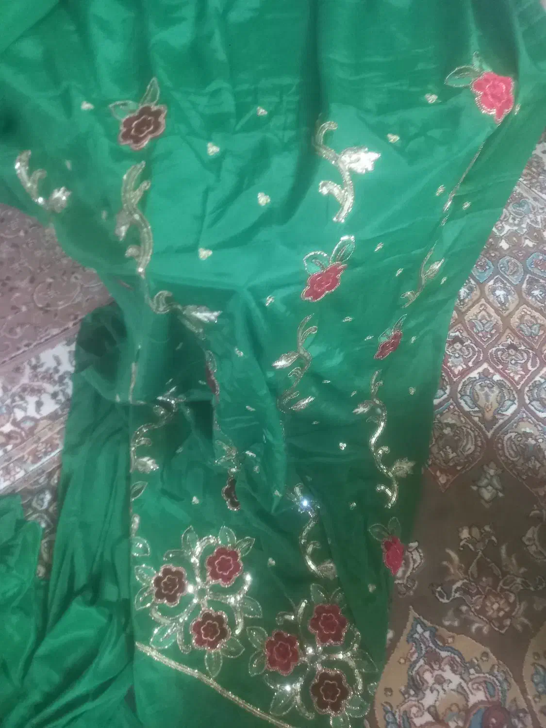 پارچه برای لباس محلی|لوازم خیاطی و بافتنی|قم, شهرک مهدیه (مدرس)|دیوار