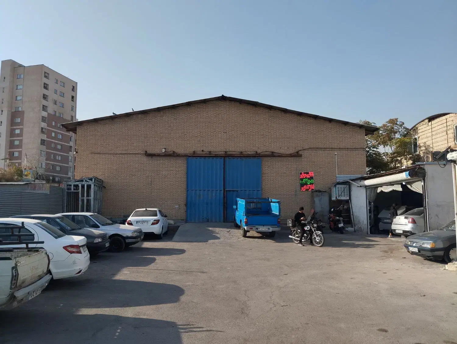 گاراژ اجاره سوله مغازه زمین برای شغل مختلف بزرگ|اجارهٔ مغازه و غرفه|مشهد, آبادگران|دیوار
