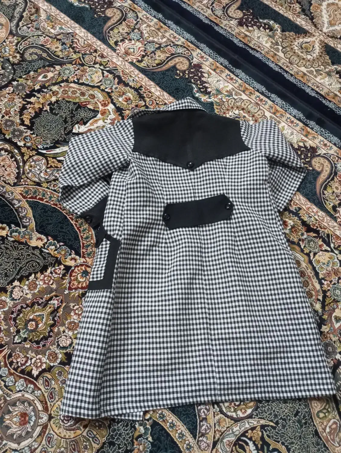 سلام عکس اول پالتو پاییزی ۲۰۰دوم لباس مجلسی ۳۰۰|لباس|مشهد, شهید قربانی|دیوار