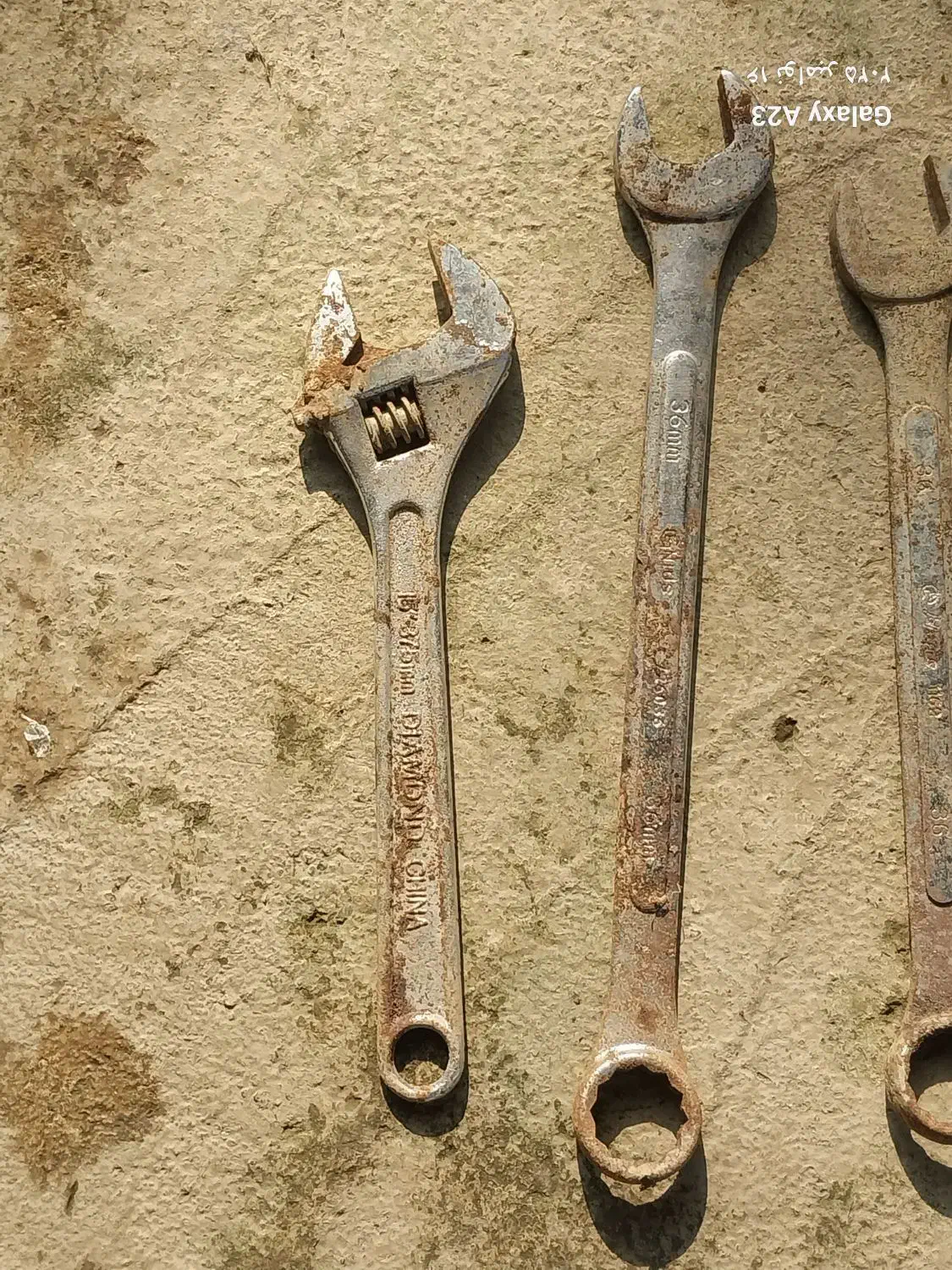 اچار|ابزارآلات|رشت, لاکان|دیوار