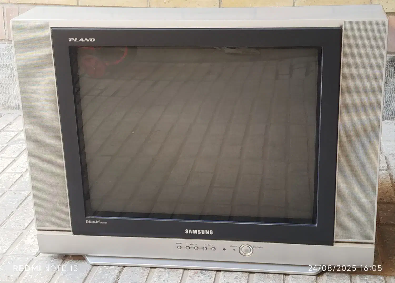 تلویزیون|تلویزیون و پروژکتور|کرمان, |دیوار