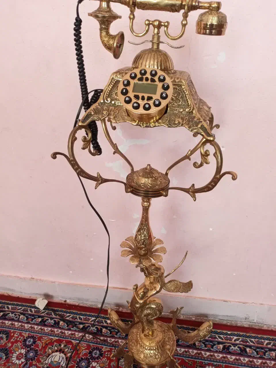 تلفن سلطنتی|کلکسیون اشیاء عتیقه|بیرجند, |دیوار