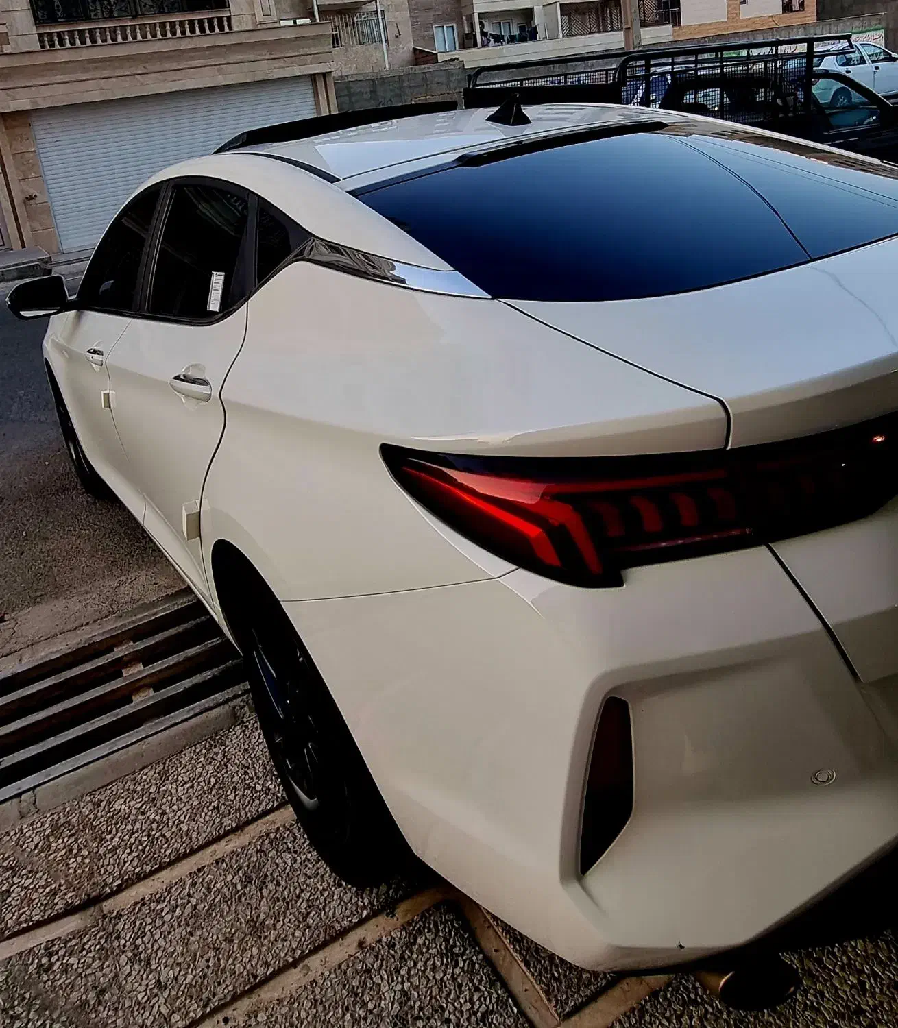 کی ام سی j7 مدل ۴۰۳|خودرو سواری و وانت|اسلام‌شهر, شهرک انبیا|دیوار