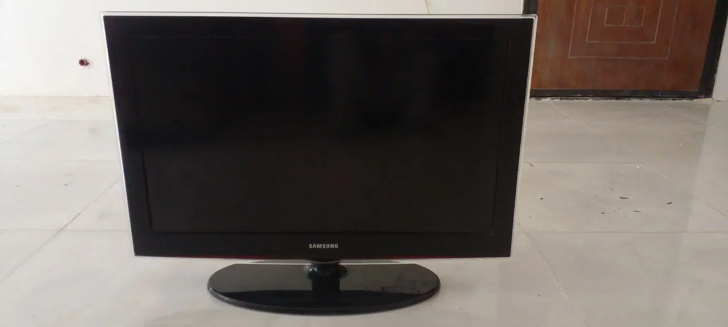 یک عدد تلویزیون سامسونگ|تلویزیون و پروژکتور|مشهد, ایوان|دیوار