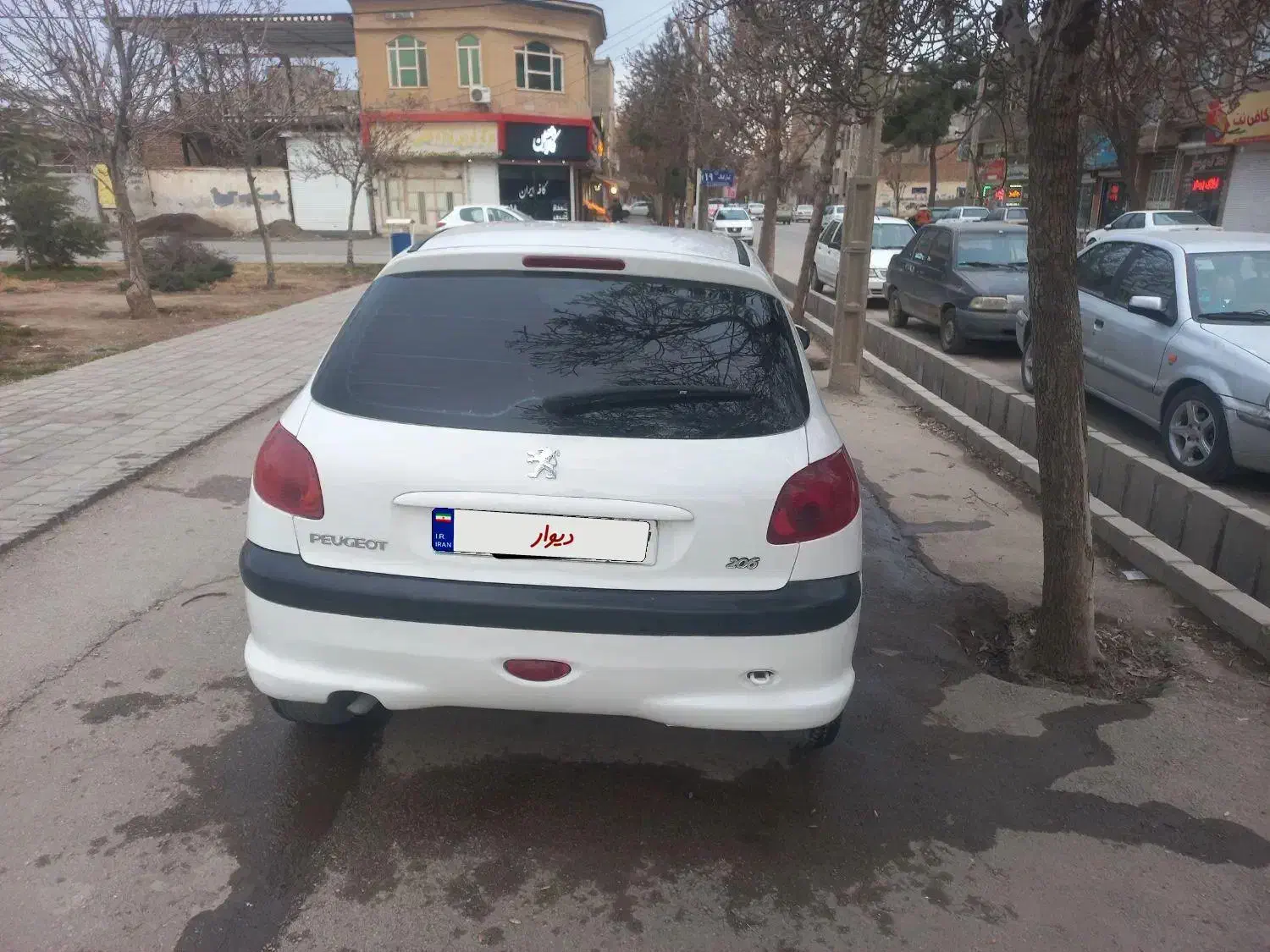 پژو۲۰۶ تیپ۲ مدل۸۸|خودرو سواری و وانت|نیشابور, فردوس شمالی|دیوار