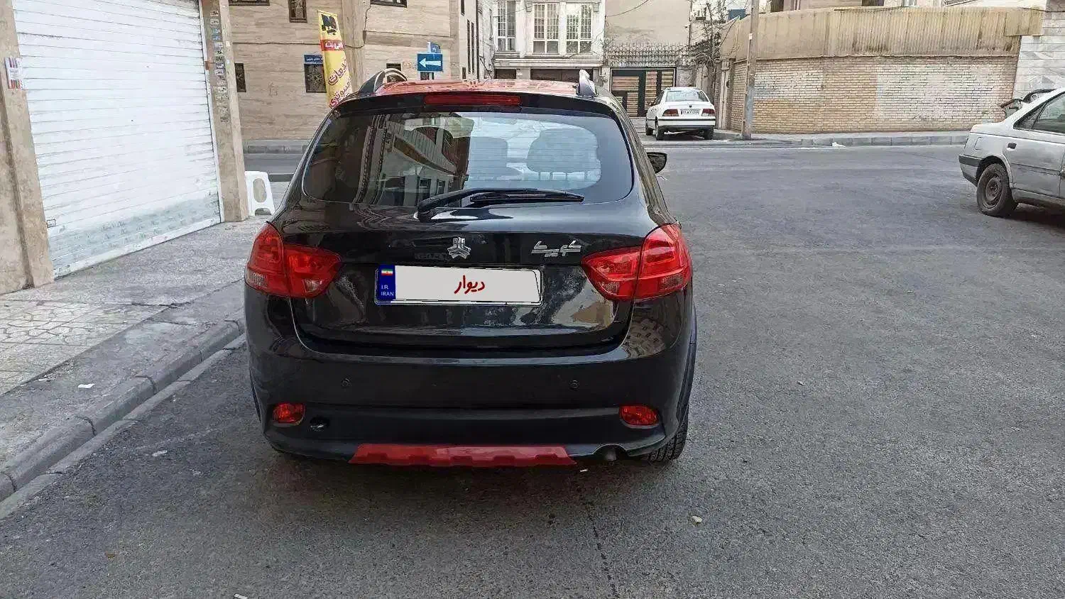 کوییک آر مشکلی قرمز پارس خودرویی فوق‌العاده تمیز|خودرو سواری و وانت|تهران, شهرک پاسداران|دیوار
