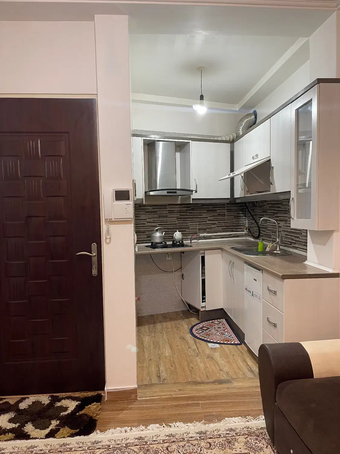 اجاره خانه یک خواب بصورت روزانه و ماهانه|اجارهٔ کوتاهمدت آپارتمان و سوئیت|چابکسر, |دیوار