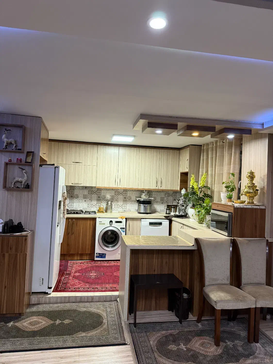 آ‌پارتمان ۶۴ متر تک واحدی پارکینگ ( بریانک غربی)