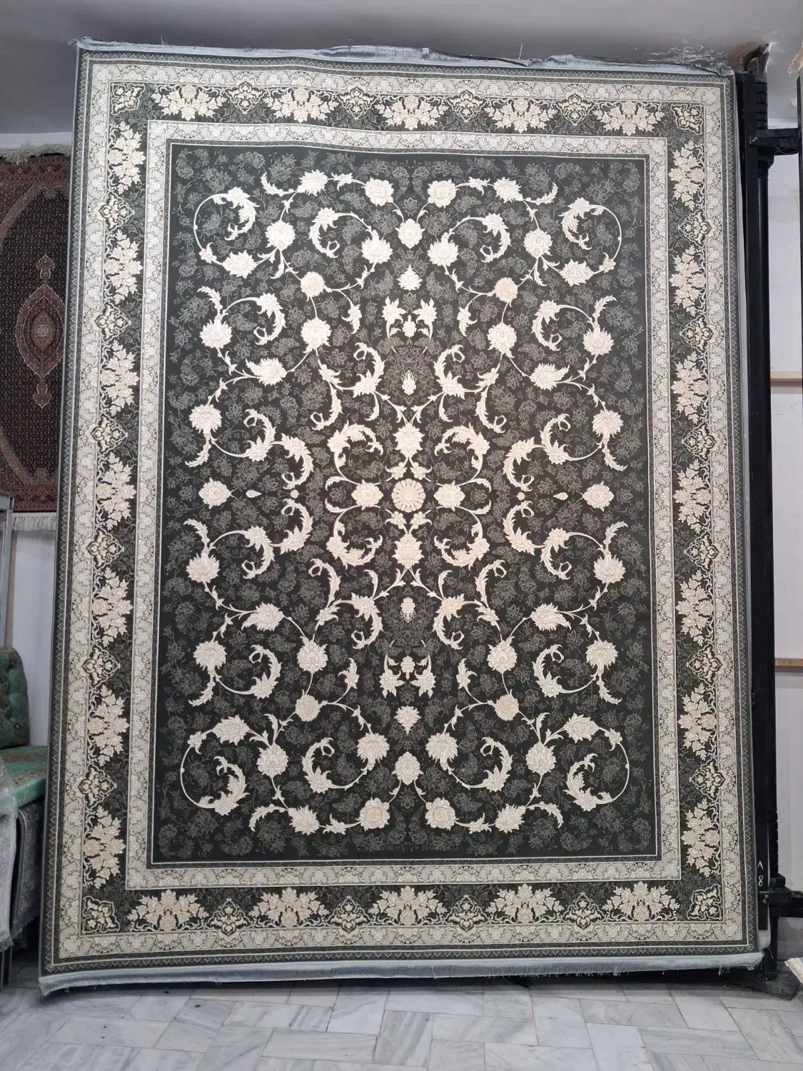 فروش فرش ۱۲ متری ۱۲۰۰تخفیف ویژه افشان|فرش|بیرجند, |دیوار