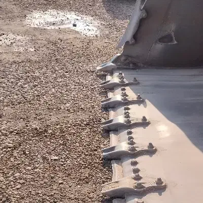 راننده میکسر پایه یک|استخدام حمل و نقل|رشت, استقامت ۲|دیوار