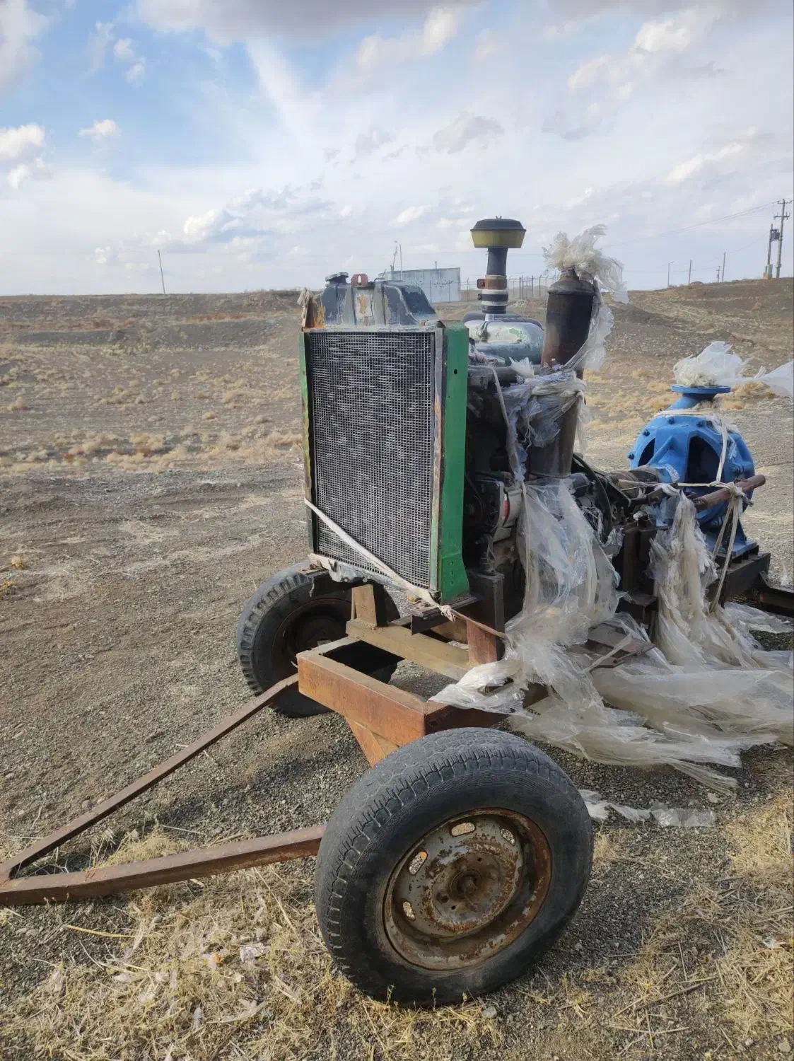 موتور خاور با شاستی|ماشین‌آلات صنعتی|سبزوار, جوادیه غربی|دیوار
