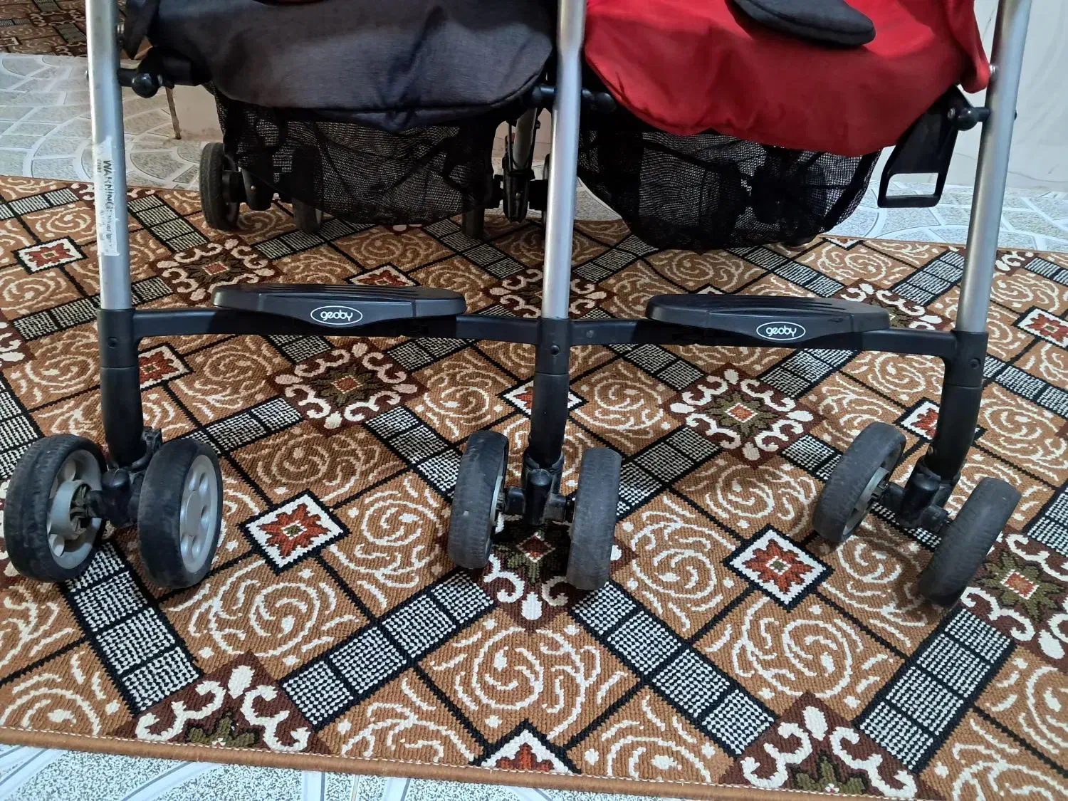 کالسکه دوقلو جیوبی سالم و زیبا|کالسکه و لوازم جانبی|شیراز, فرگاز|دیوار