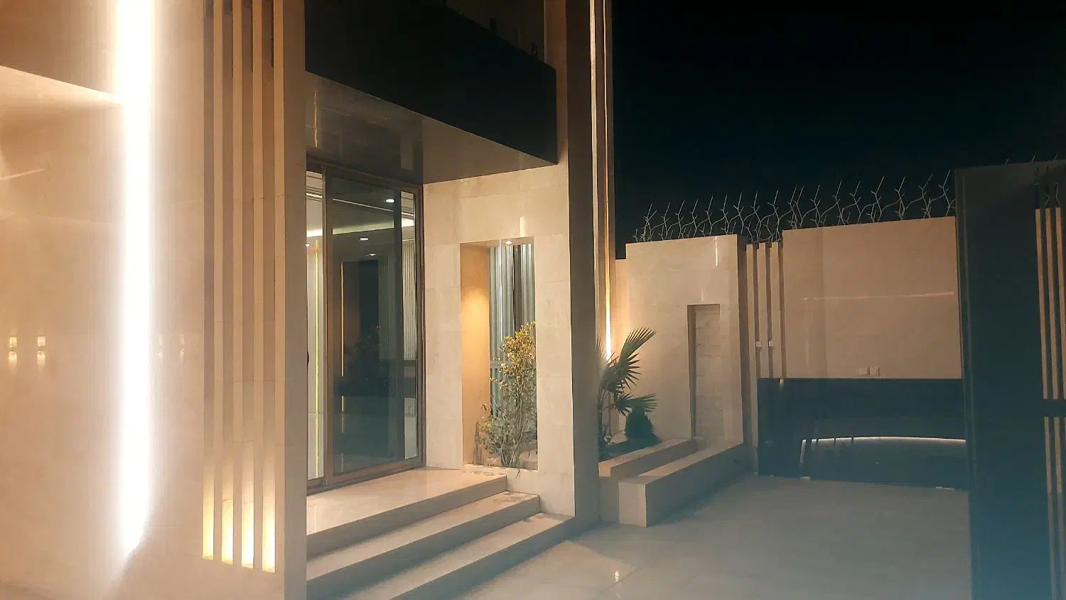 ۲طبقه و نیم صفر با اسانسور|فروش خانه و ویلا|شاهین‌شهر, مخابرات (شهید بهشتی)|دیوار