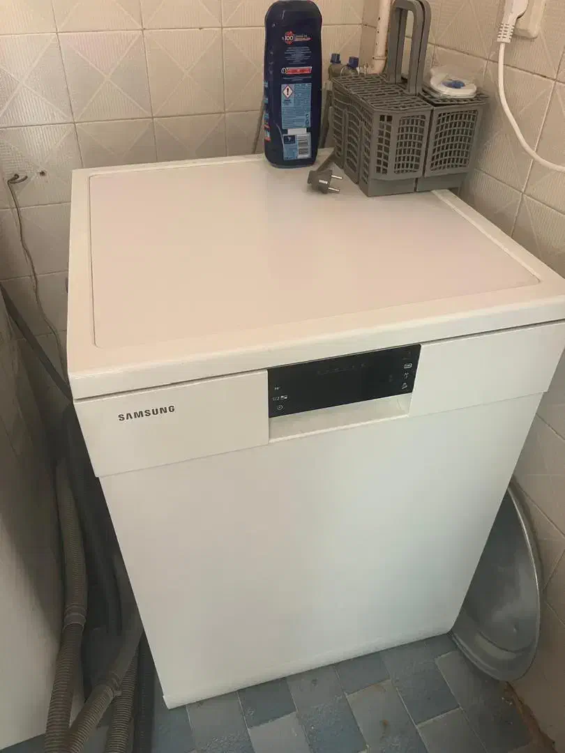 فروش ماشین ظرفشویی سامسونگ درحدنو به علت مهاجرت|ماشین ظرفشویی|بندرعباس, |دیوار