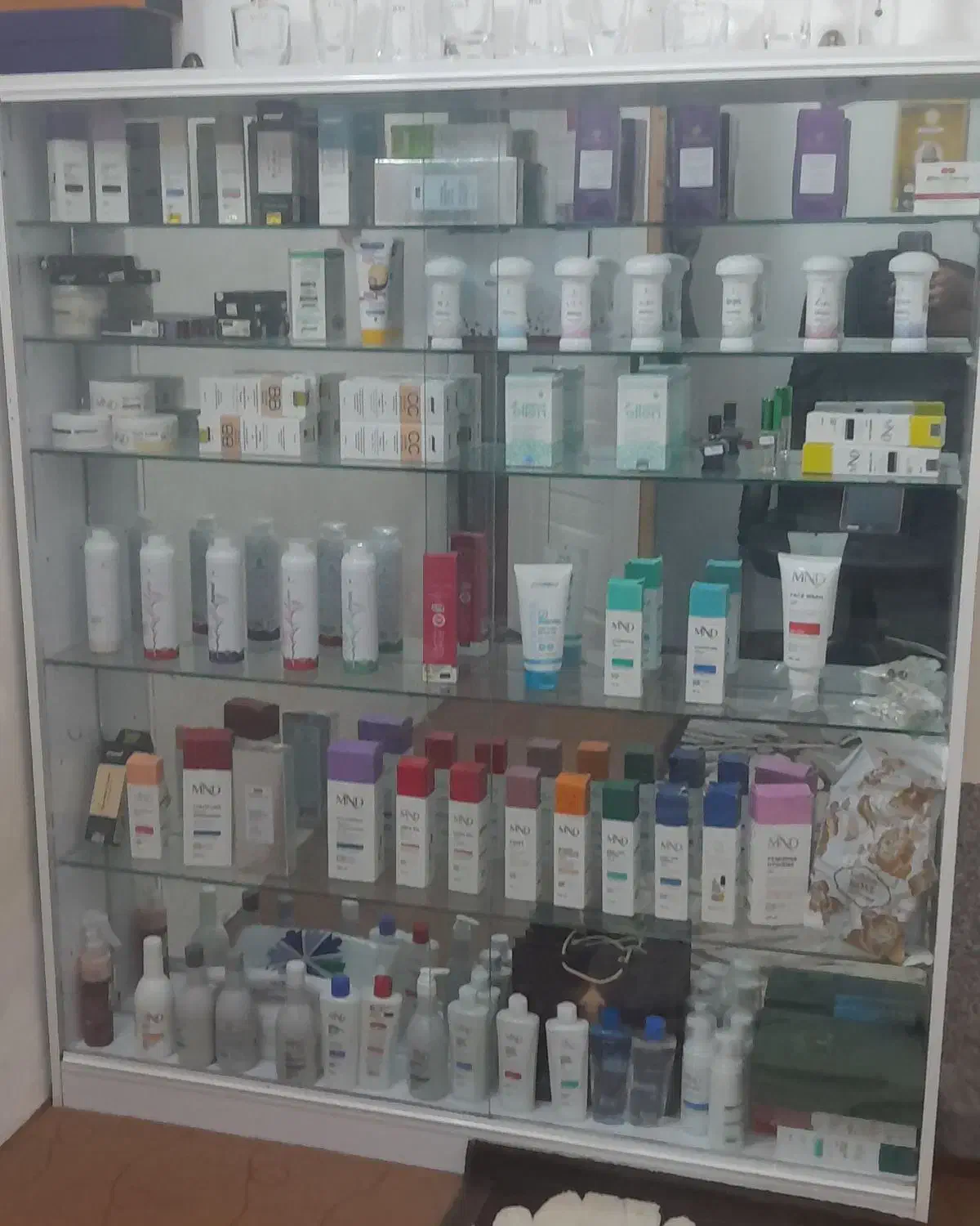 ویترین مغازه جنس ملامینه|فروشگاه و مغازه|مشهد, مقدم|دیوار