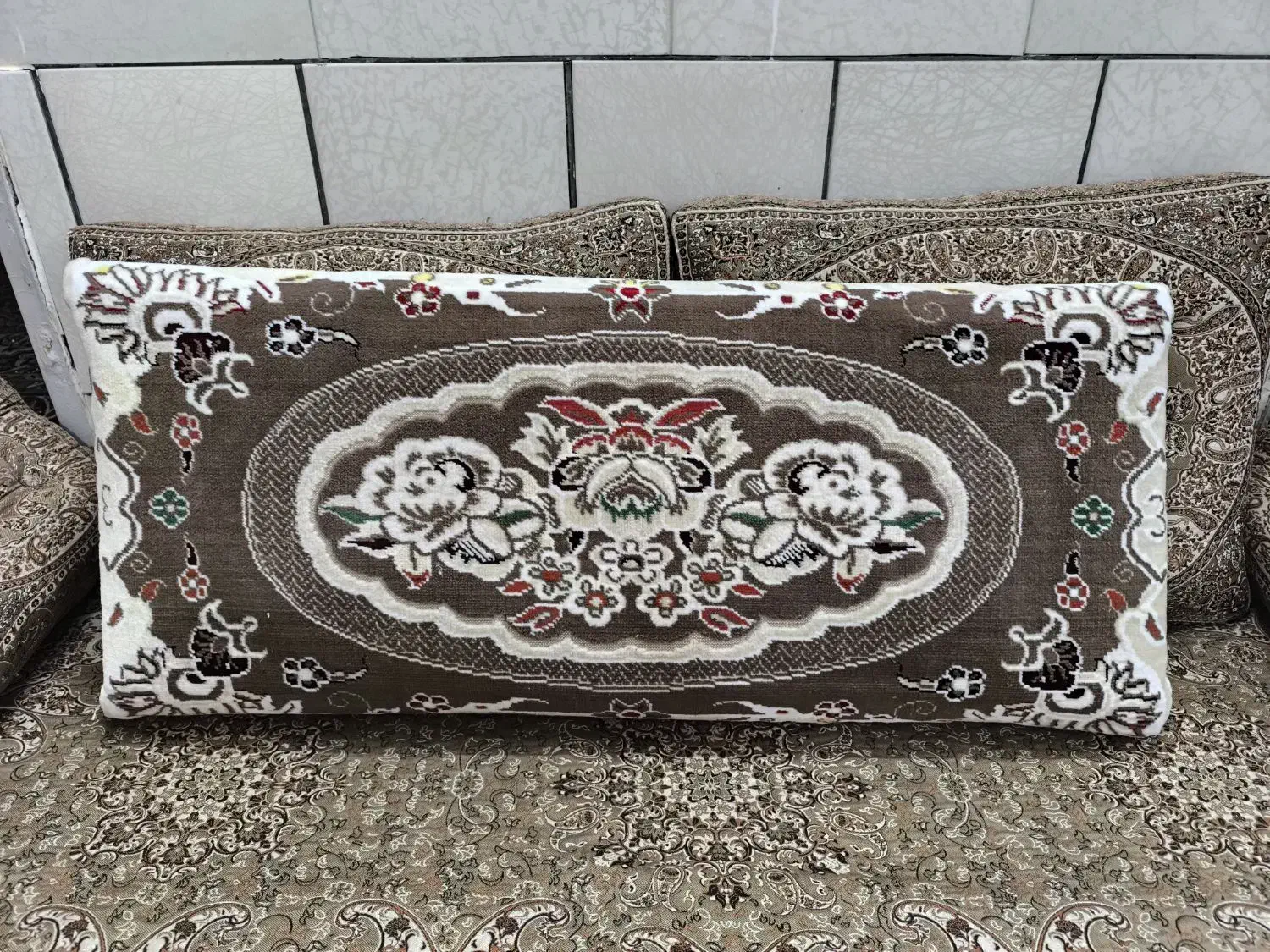 دو جفت پشتی ۴عدد|پشتی|کاشمر, |دیوار