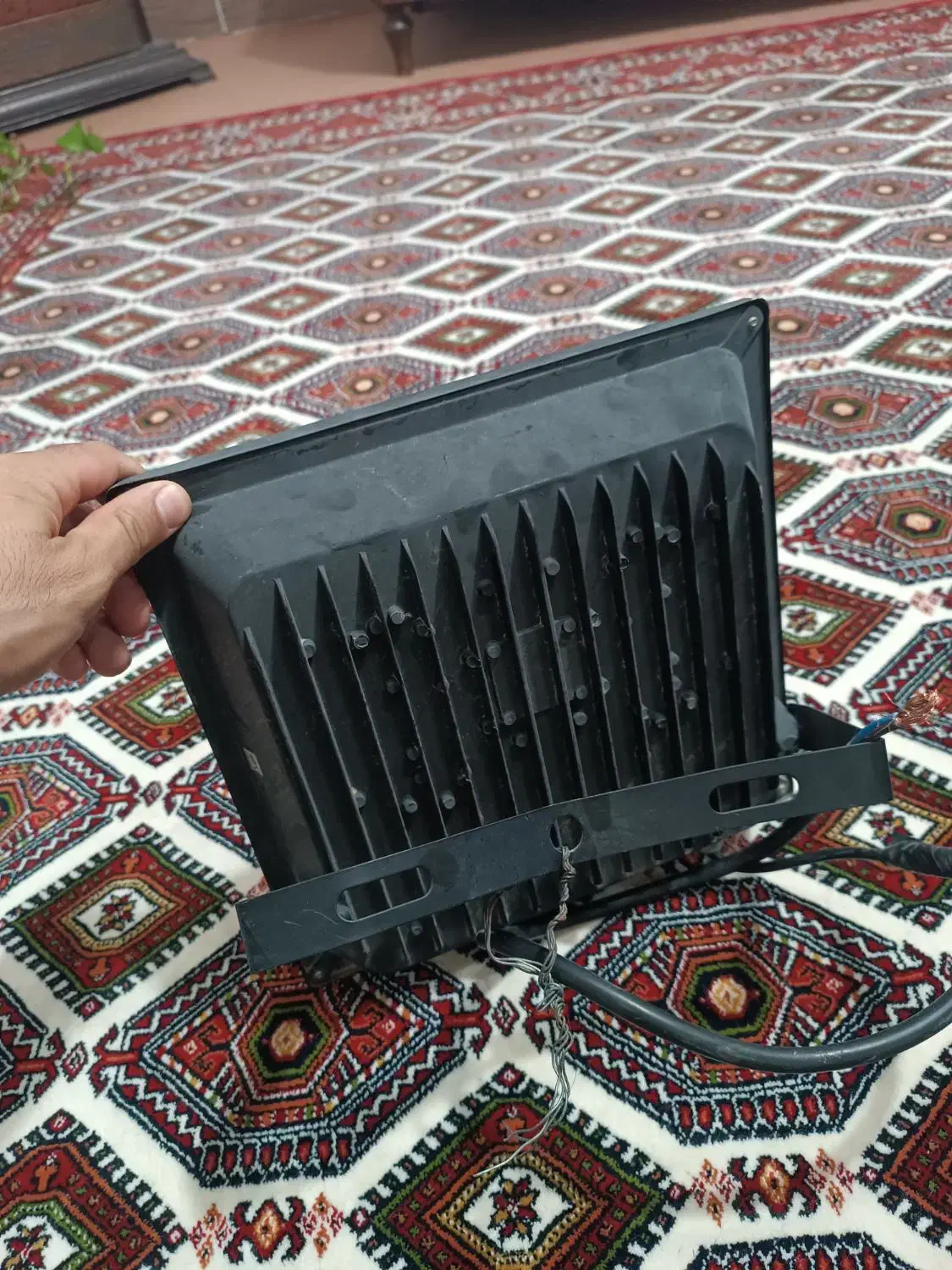 پروژکتور|تلویزیون و پروژکتور|گنبد کاووس, |دیوار