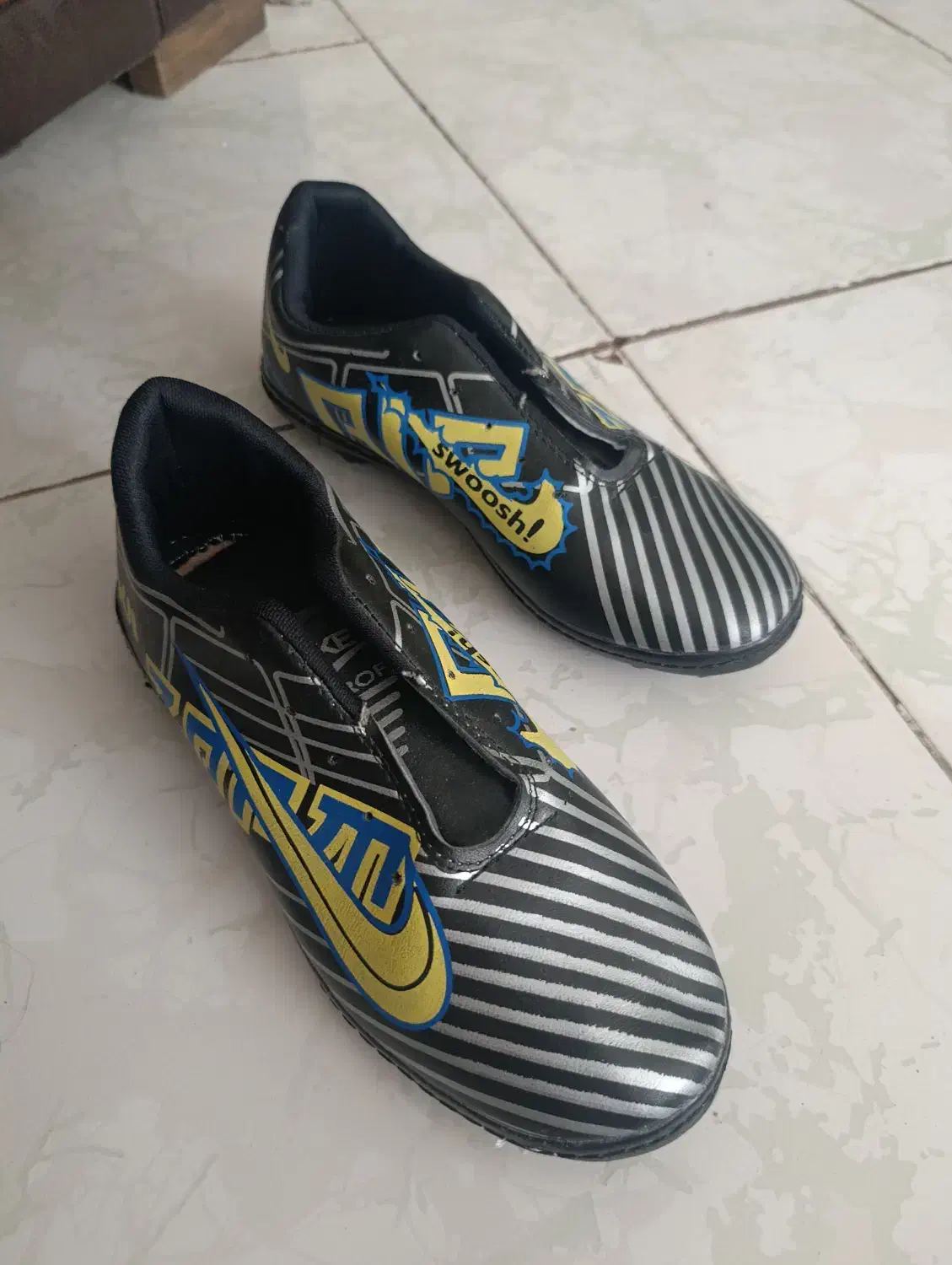 کفش فوتبال استوک دار|کیف، کفش، کمربند|اصفهان, گلزار|دیوار