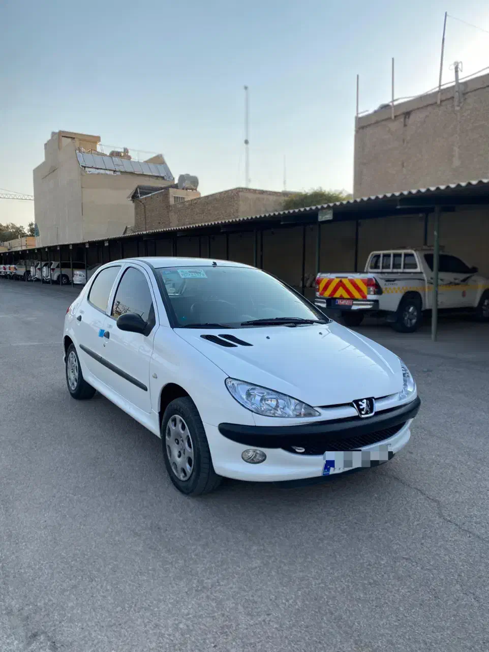 پژو 206 مدل 1401 - بدون رنگ - تک برگ - در حد صفر|خودرو سواری و وانت|اصفهان, مسجد مصلی|دیوار