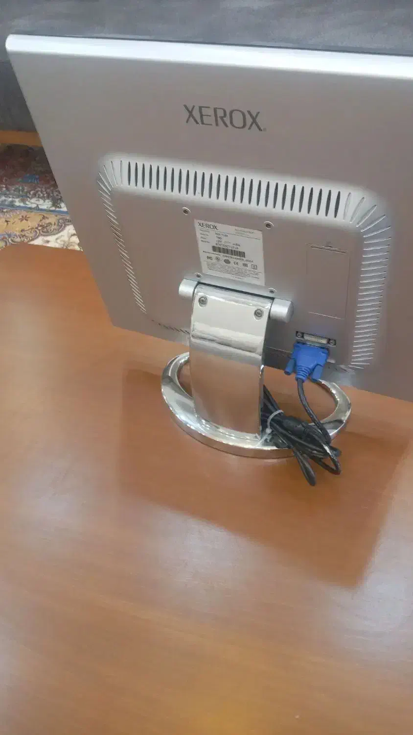 مانیتور ۱۷ اینچ زیراکس آمریکا|تلویزیون و پروژکتور|اهواز, سلطانمنش|دیوار