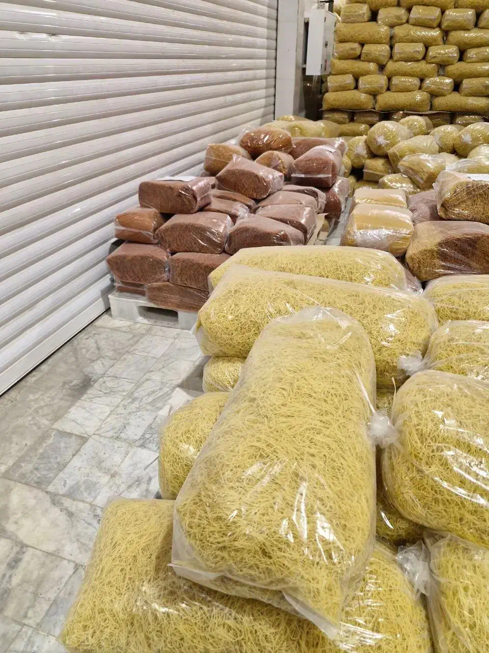 فروش عمده ماکارونی عصایی،فرمی،رشته آش،پلویی،سوپ|خوردنی و آشامیدنی|کرج, میدان میوه و تره بار مرکزی|دیوار