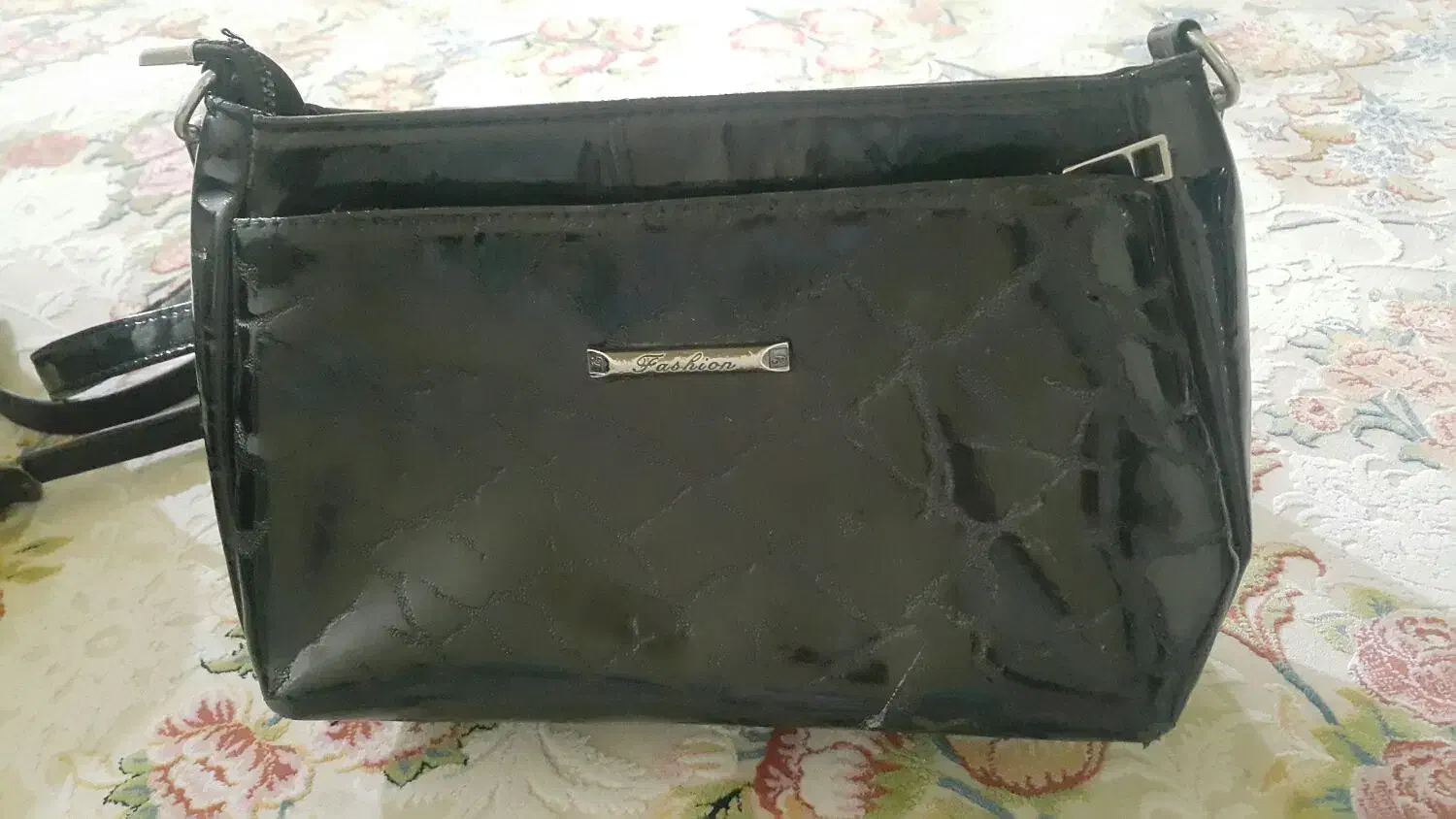 سه عدد کیف|کیف، کفش، کمربند|اهواز, زیتون کارمندی|دیوار