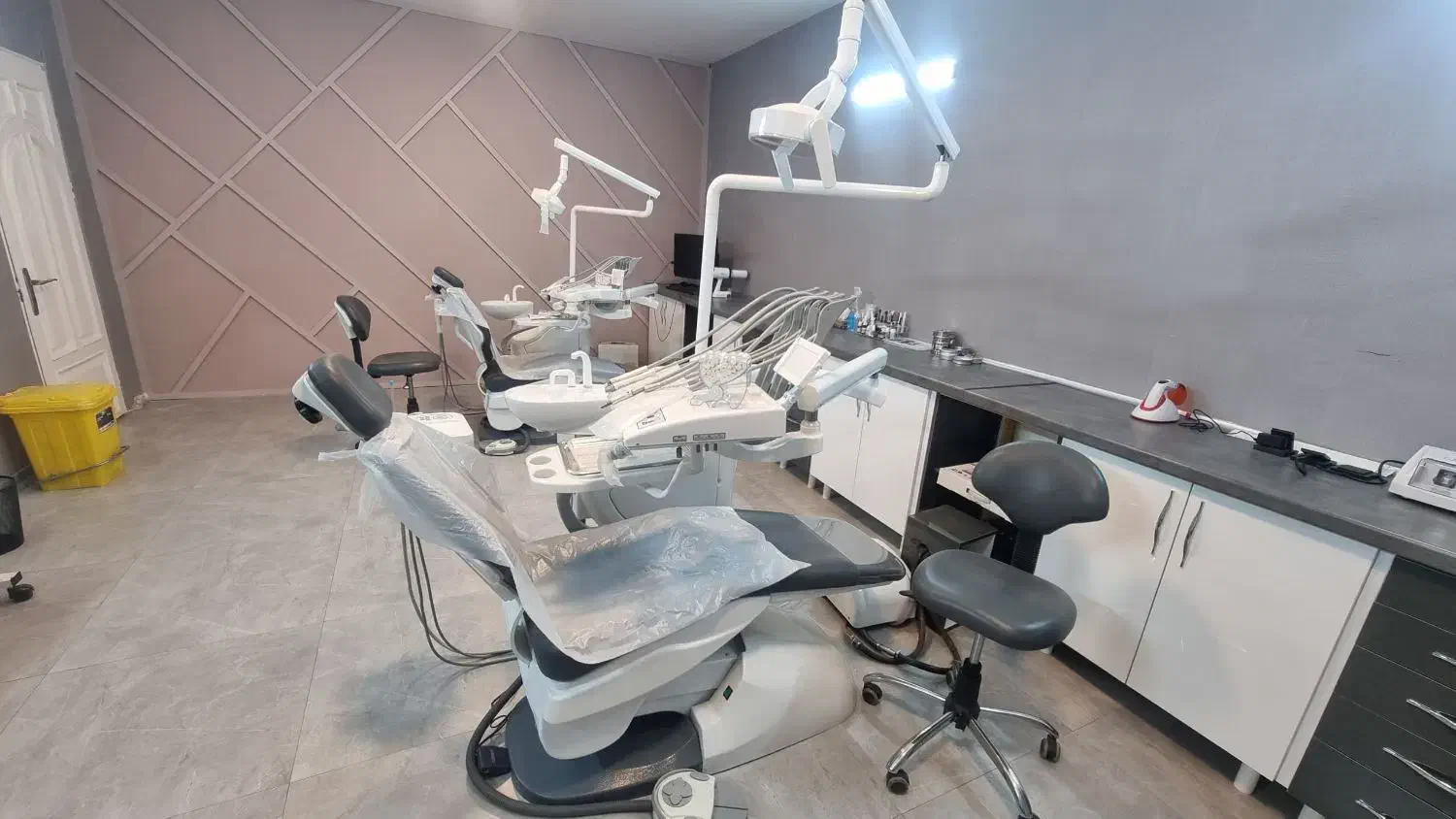 یونیت دندانپزشکی کارن 609 در حد نو|پزشکی|مشهد, احمدآباد|دیوار