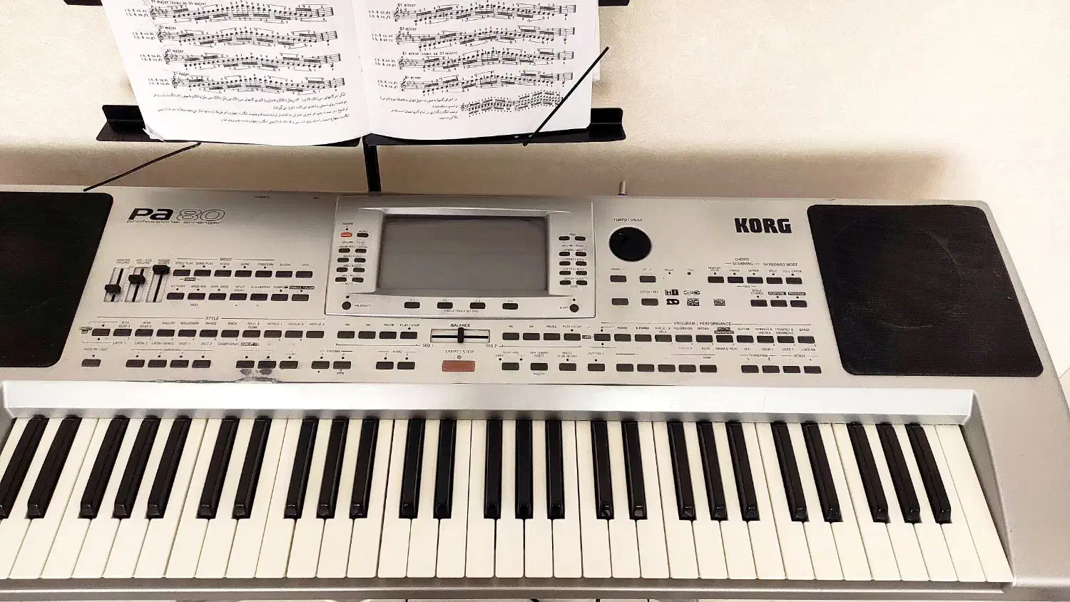 ارگ‌ Pa80 ایتالیا|پیانو، کیبورد، آکاردئون|تبریز, |دیوار