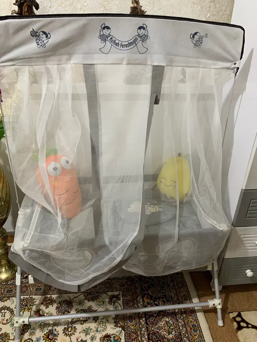 گهواره|تخت و صندلی بچه|قم, انسجام|دیوار