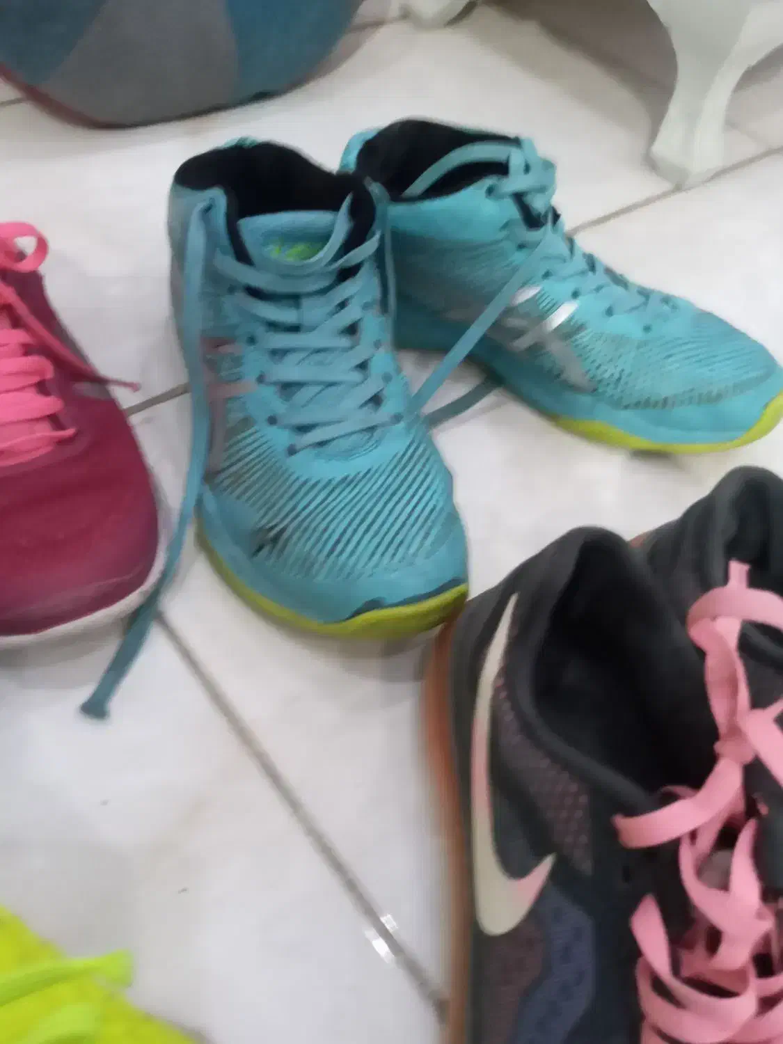 کفش های تمیز|کفش و لباس بچه|مشکیندشت, |دیوار