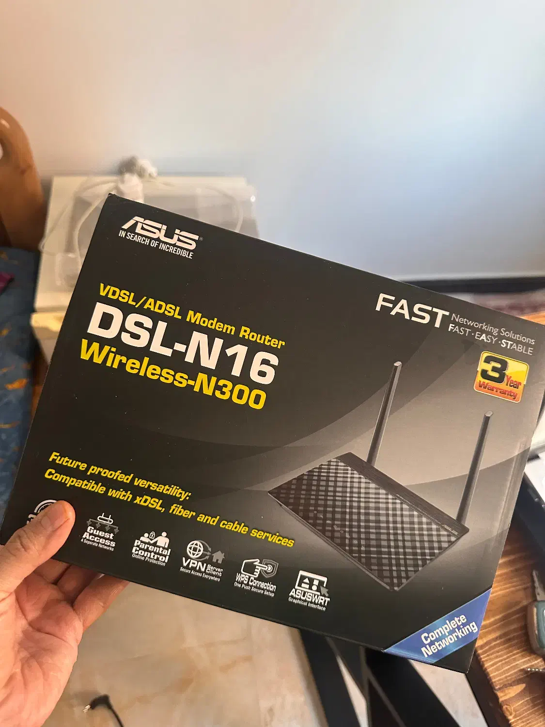 مودم روتر ایسوس مدل DSL-N16 بی‌سیم N300|مودم و تجهیزات شبکه|اراک, |دیوار