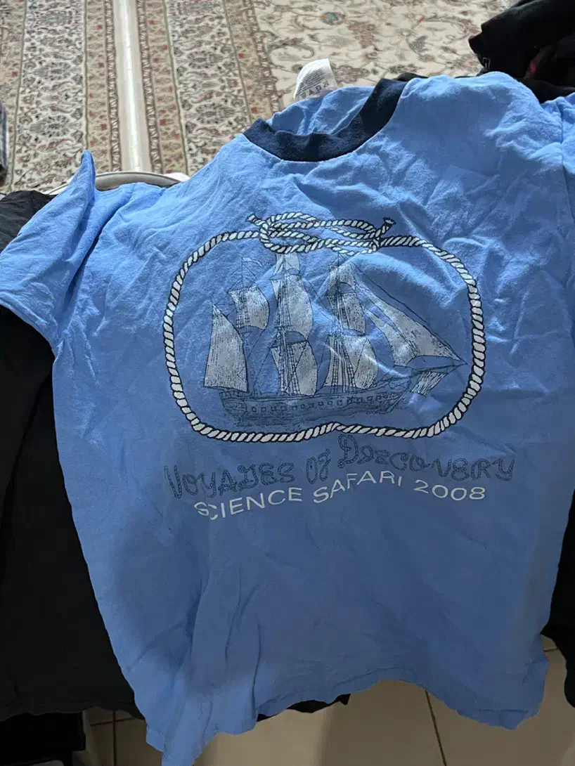 تی شرت ‌دست دوم|لباس|شاهین‌شهر, خانه کارگر|دیوار