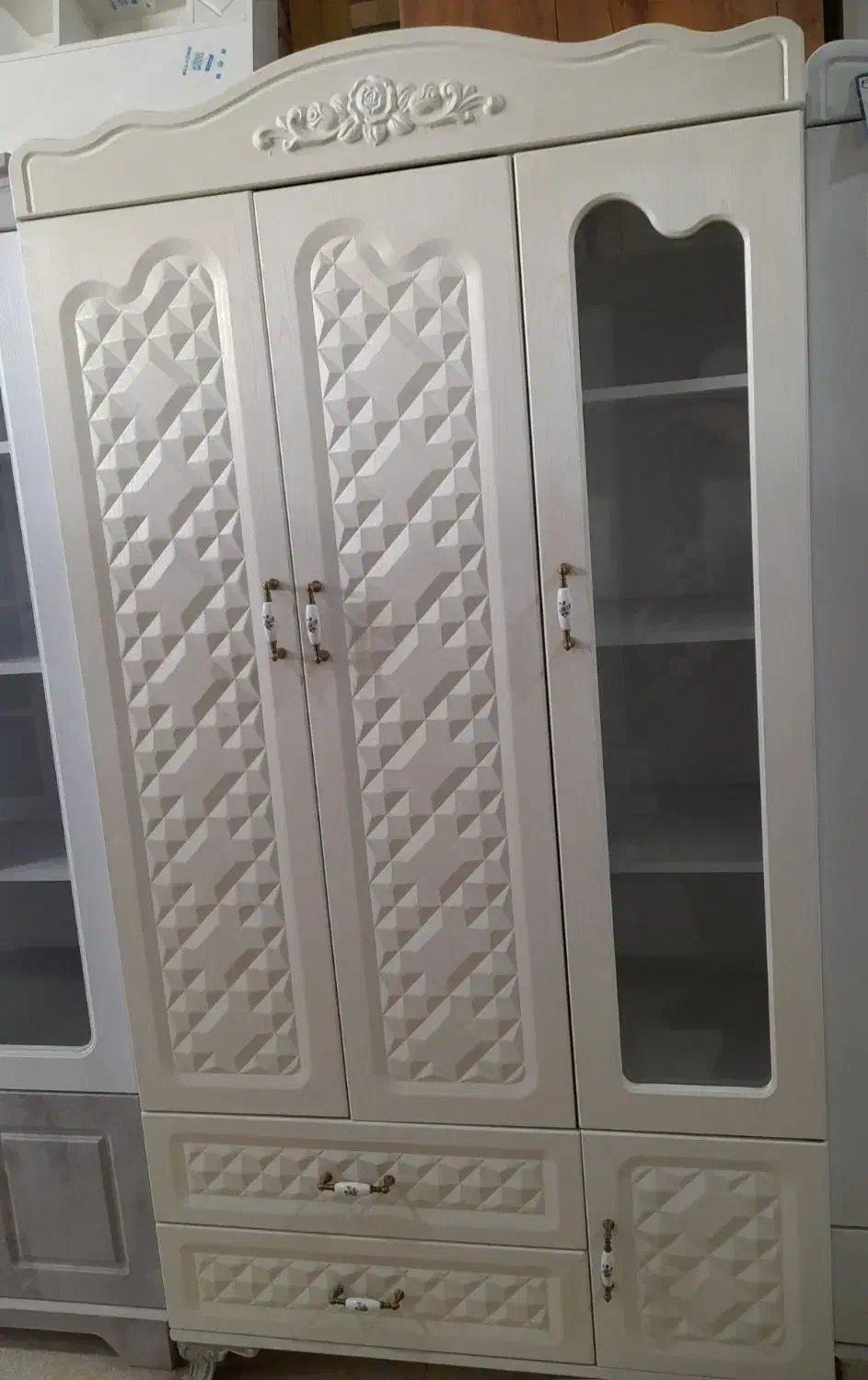 کمد نوزاد و تخت|تخت و صندلی بچه|سبزوار, مدرس|دیوار