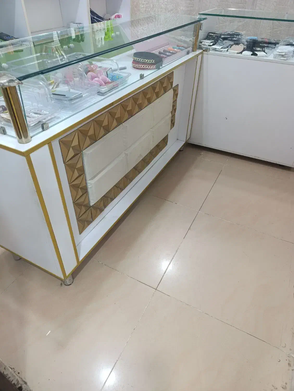 قفسه|فروشگاه و مغازه|خرمآباد, |دیوار