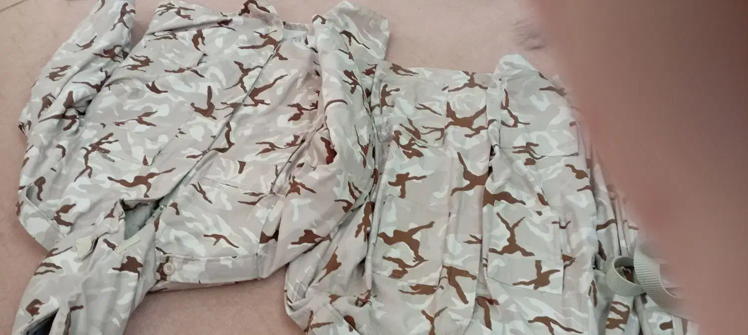 لباس سربازی / اورکت|لباس|مشهد, کوشش|دیوار