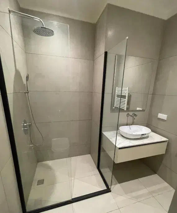 120متر جردن ولیعصر 10ساله 2پارکینگ نورگیر